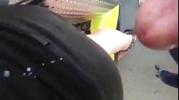 video Lijepi čvorovi utjelovljuju želje muškaraca u nezaboravnom pornicimame grupnom seksu