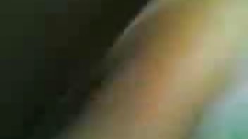 video Ruska ljepotica s velikim magarcem dobila je ustima usta sperme pornicix koja joj natapa krv
