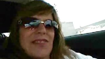 video Seks naj novi pornici s slatkim, vitkim smijehom