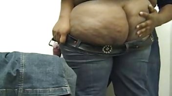 video Mlade djevojke odlučile su se prevariti sexpornici jezicima