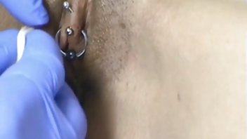 video Slatka pornici u tajicama plavuša doživljava ekstazu od debelog člana svog dragog