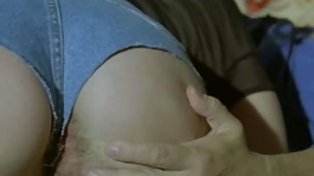 video Neočekivani seks lpornici s poznatom glumicom Nicole Aniston