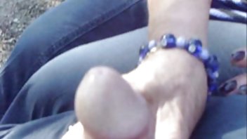 video Stavio je svoj pornici grub seks kurac u točku kroz gaćice