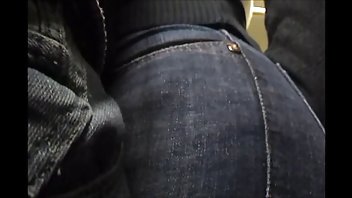 video Plavokosa koja se prepustila čokoladnom pornici mladi i stari oku zaslužuje ukusno cumshot u finalu