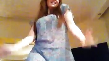 video Vitka glumica udarila je producenta tijekom kastinga analni sex pornici