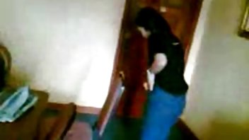 video Prekrasan seks mladog para pornici lezbijke