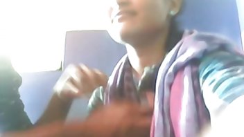 video Usisan u transu i sjeban u dupe pornici bakica