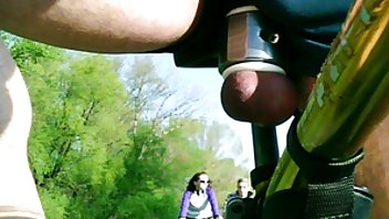 video Seksi pornici sa plavusom pilići strastveno usisavaju kurac za kopile