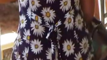 video Masaža se pornici profesorice pretvorila u lezbijske lutke