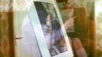 video Strastvena žena zavela je besplatnipornici mladog muškarca