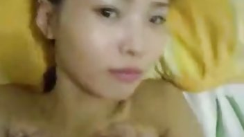 video Trans je pornici sa dildom razbio prgavu djevojku
