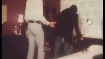 video Dečko se vrti na članu besplatni pornici xxx sitne plavuše