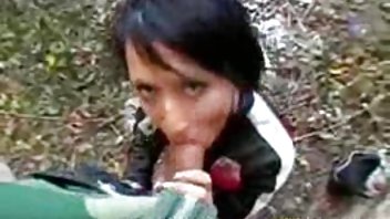 video Sipao je ulje po pornici hrvatice magarcu crnke i vruće jebao u uskoj točki