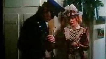 video Horny pilić skočio je na besplatni hd pornici instruktora u teretani