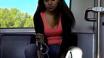 video Strastveni domaći prasak s vrućom prsata brineta pornici sex xxx