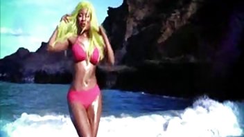 video Tip zadovoljava besplatni pornići seksualne maštarije o dvije mršave djevojke