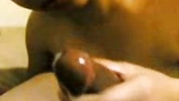 video Gangbang s mladenkom pravo brutalni pornici u matičnom uredu