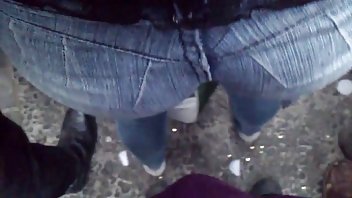 video Maser je pornici i jebacina iskoristio crvenu mušteriju