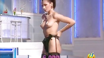 video Mlada plavuša htjela se jebati pornici strastveni nakon što je igrala nogomet