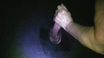video Iskusni agent pravi snimak jebenog malog pilića pornici zrele dame izbliza